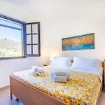 Perla Marina, Estate Infinita, Is Mortorius كابيتانا