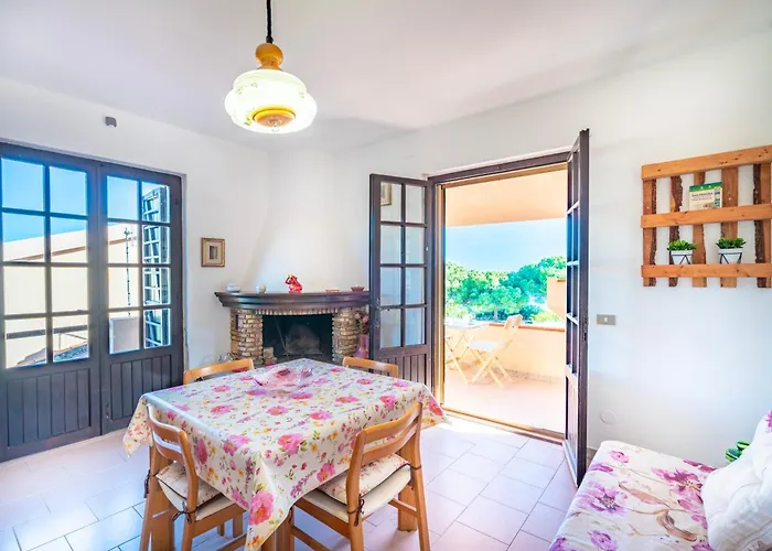 Perla Marina, Estate Infinita, Is Mortorius Holiday home